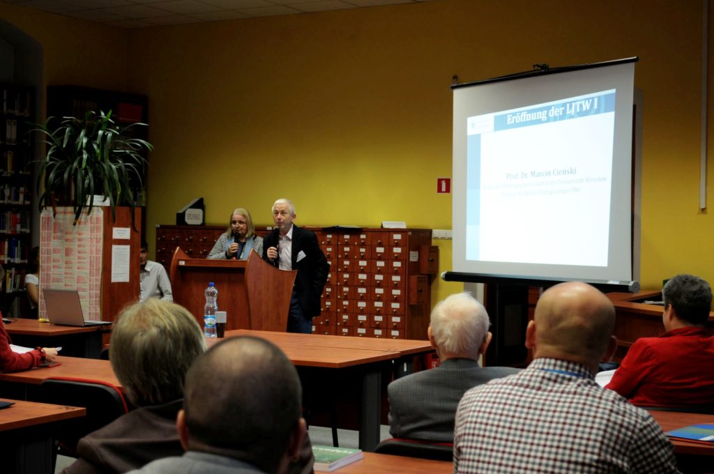 Zdjęcie z międzynarodowej konferencji studencko-doktoranckiej Linguistische Juniorentreffen in Wrocław I