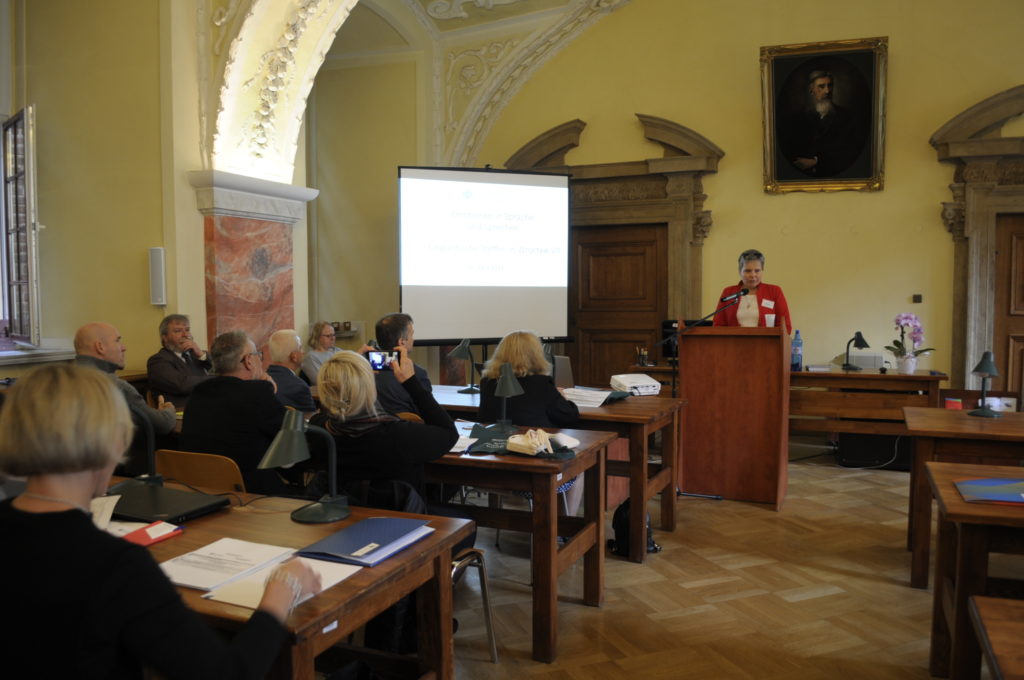 Zdjęcie z konferencji „Emotionen in Sprache und Sprechen“