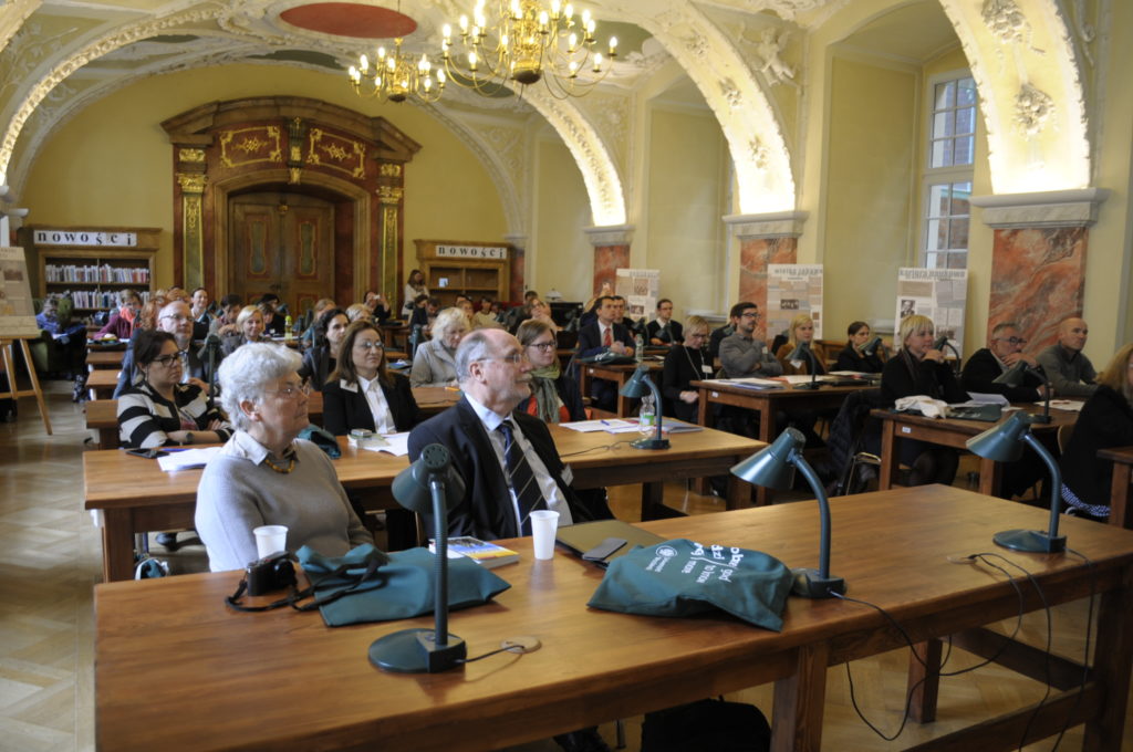 Zdjęcie z konferencji „Emotionen in Sprache und Sprechen“