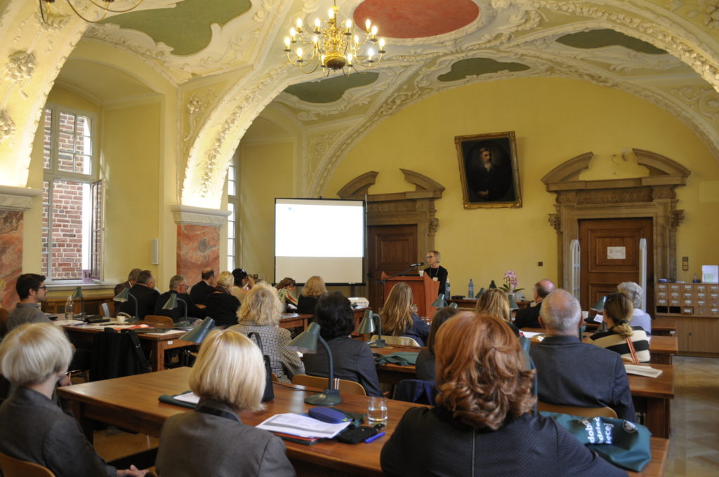 Zdjęcie z konferencji „Emotionen in Sprache und Sprechen“
