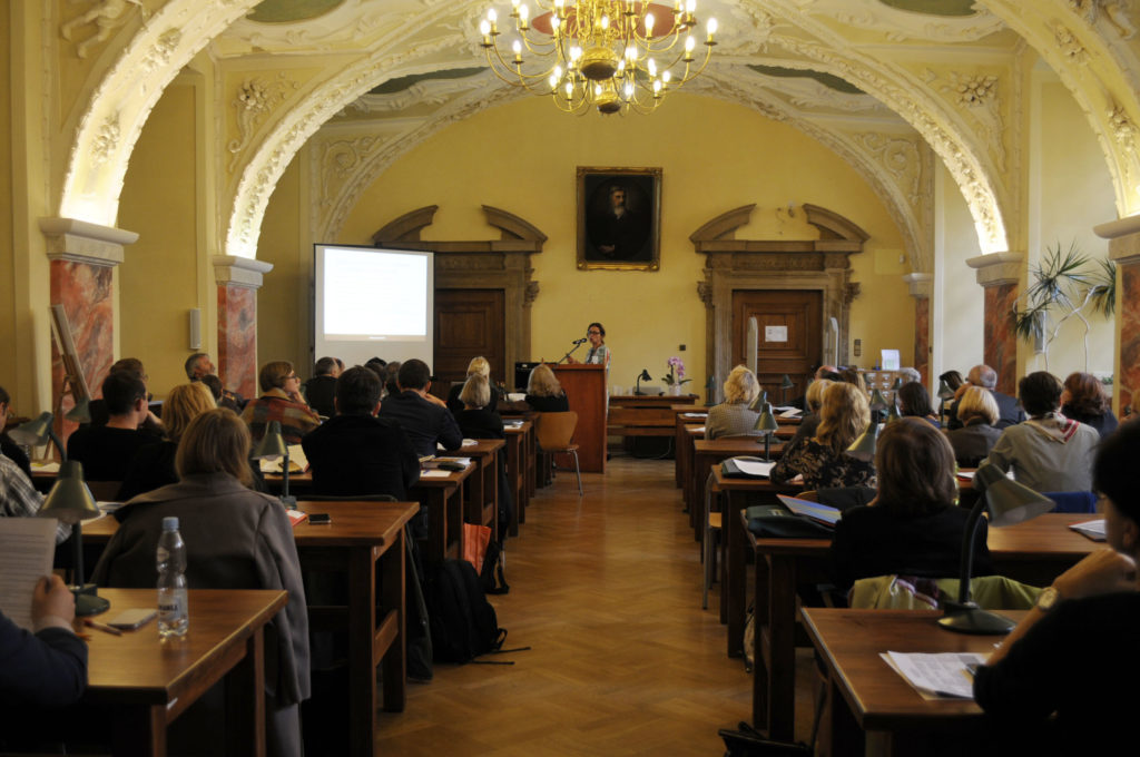 Zdjęcie z konferencji „Emotionen in Sprache und Sprechen“