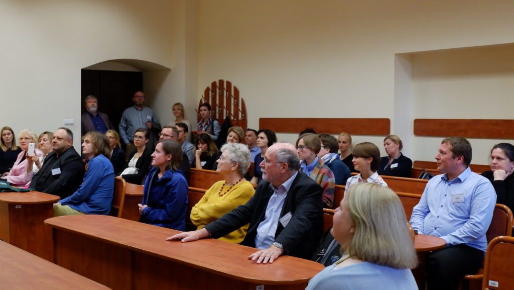 Zdjęcie z konferencji „Emotionen in Sprache und Sprechen“